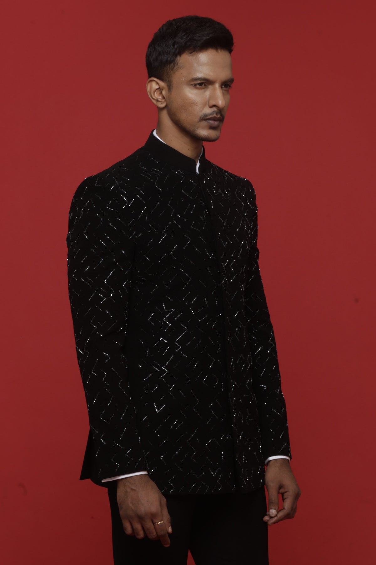 Black Embroidered Jodhpuri Set